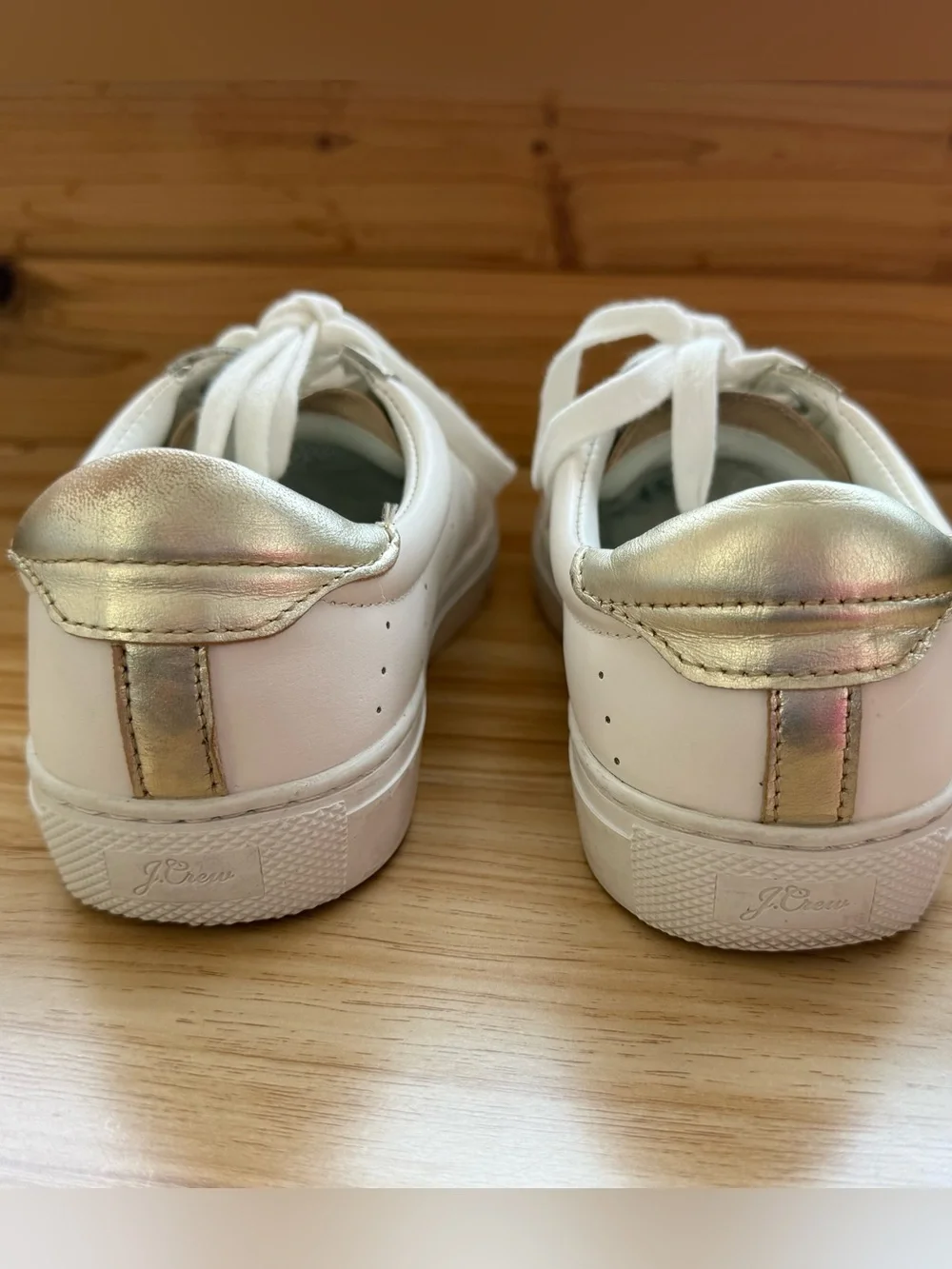J.Crew Saturday White Leather Sneakers Gold Heel Tab Sz 7.5 Runs Big